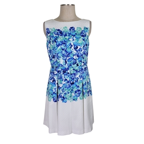Tahari ASL Dress Size 8P White Blue Floral Sleeveless Box Pleat Pockets Textured - Picture 2 of 10